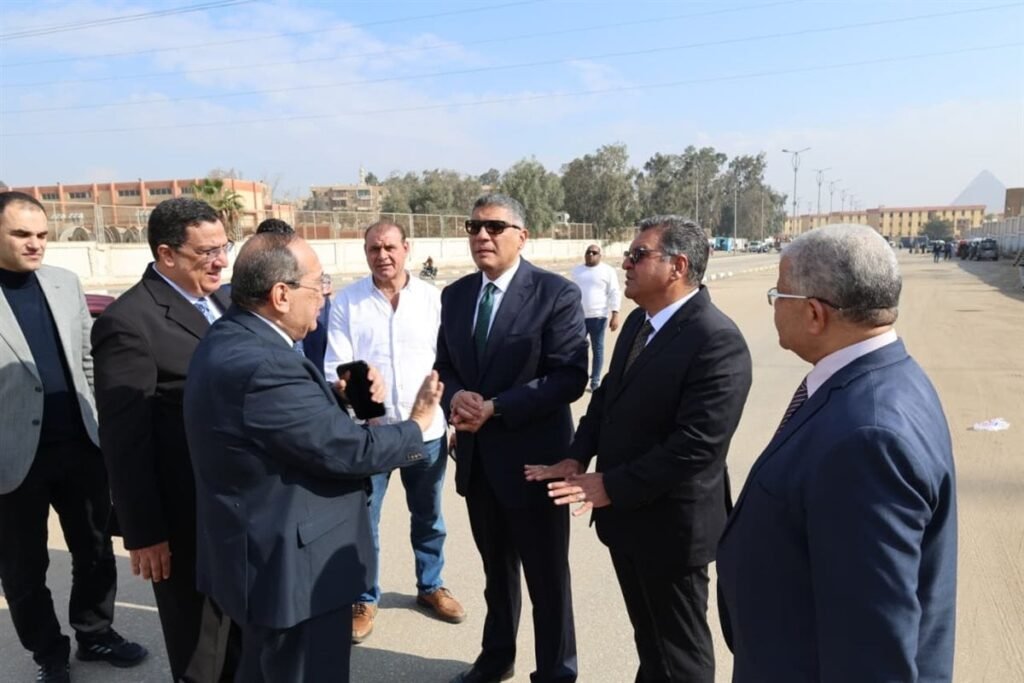 سوق اليوم الواحد هضبة الأهرام